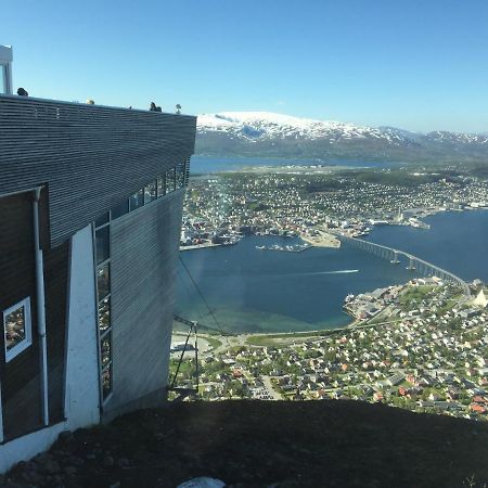 H Sweet H Apartment Tromsø Eksteriør bilde